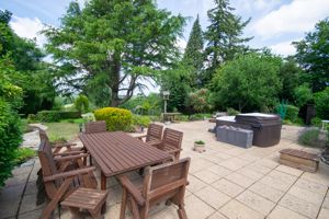 Photo 17- click for photo gallery